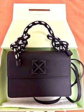 OFF-WHITE Jitney Bag